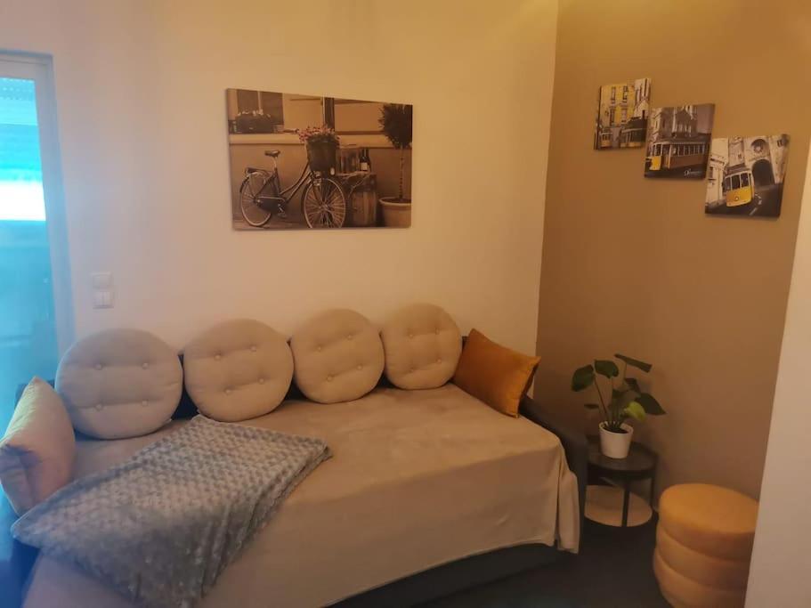 Enjoy Lisboa! - Near Metro Leilighet Amadora Eksteriør bilde